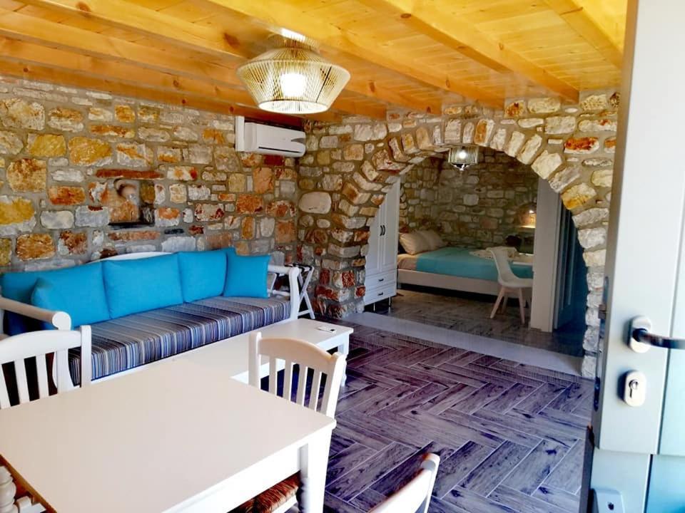 Delfinaki Boutique Apartments Lionas Beach ,Naxos Exterior photo