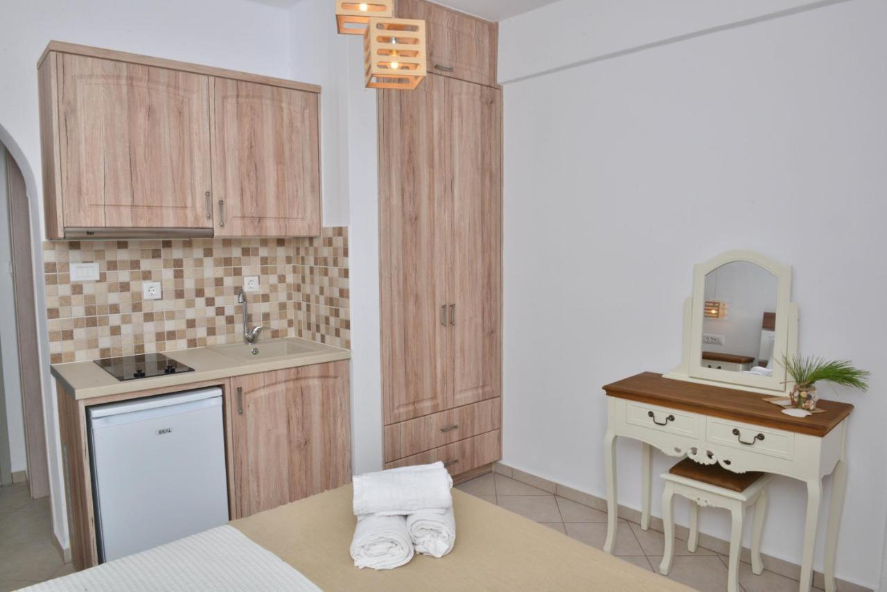 Delfinaki Boutique Apartments Lionas Beach ,Naxos Exterior photo